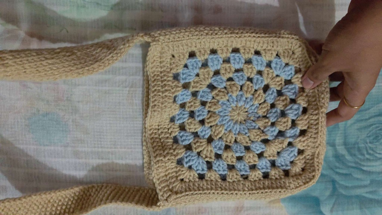 Crochet Granny Square Side Bag | Easy Handmade Sling Bag with Common Strap | DIY Crochet Bag