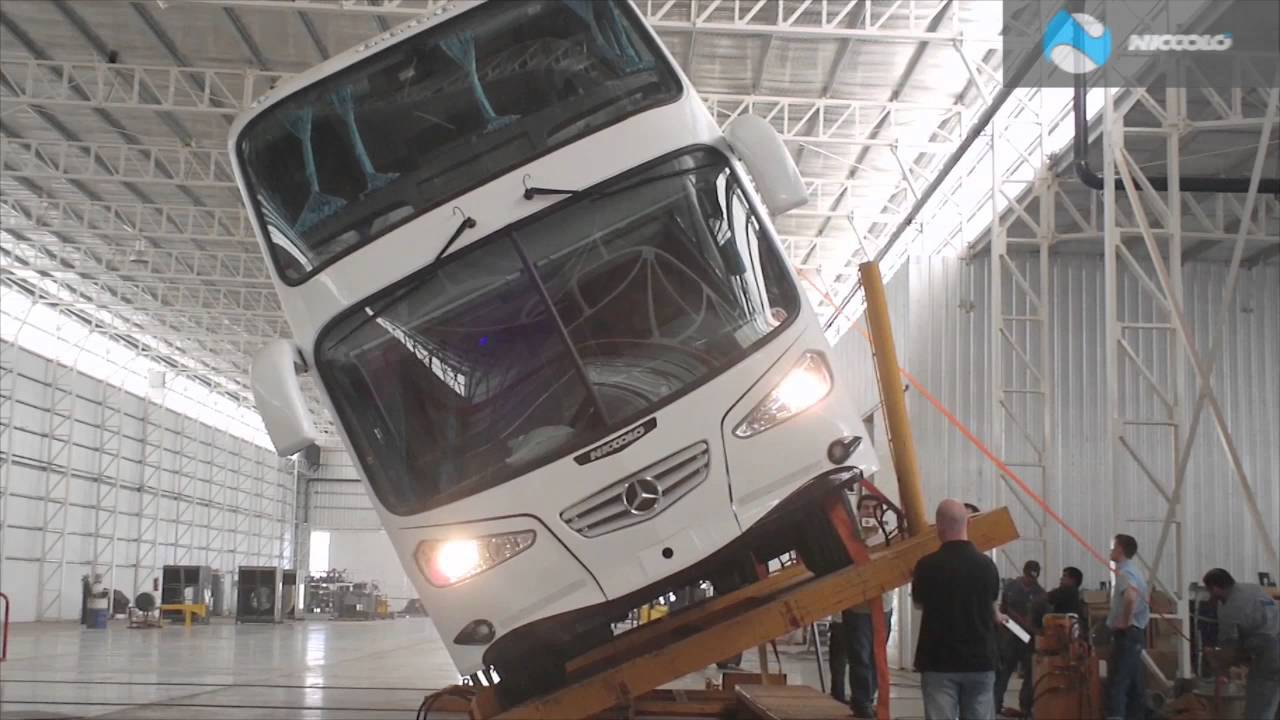 Niccolo Ensayo Estabilidad Omnibus doble piso - (Double Decker Bus Stability Test)