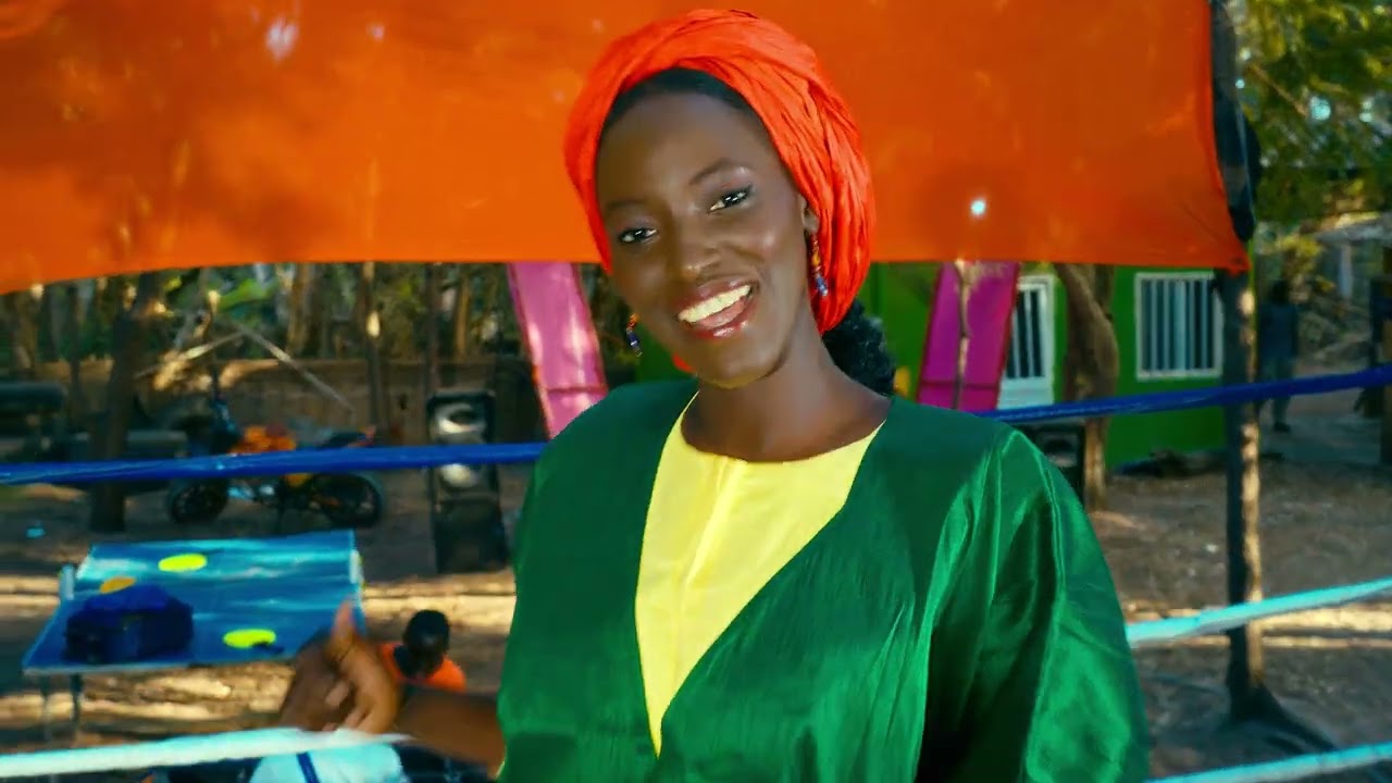 Omar Faye Gawane, Raina, Black Linguere 