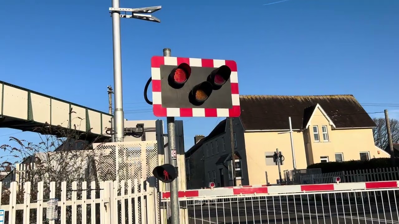 Whitland Level Crossing (Carmarthenshire) Wednesday 24.12.2025