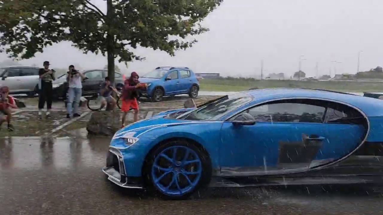 First Chiron Pur Sport on the road !