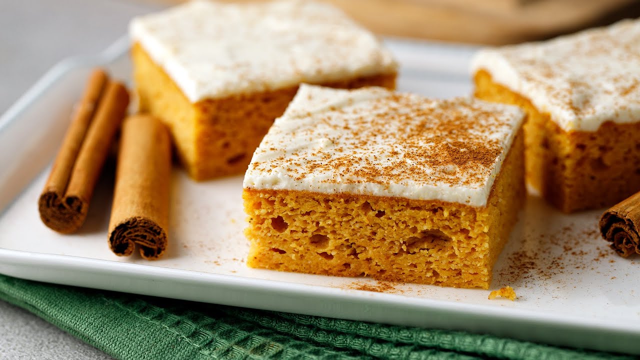 Keto Pumpkin Bars Recipe [with Cream Cheese Icing]