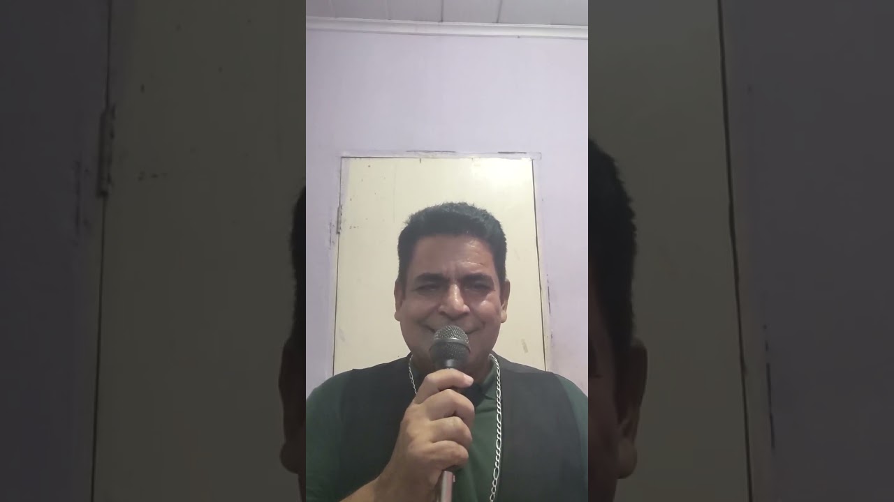 Roberto barbosa e seu teclado agora ou nunca mais