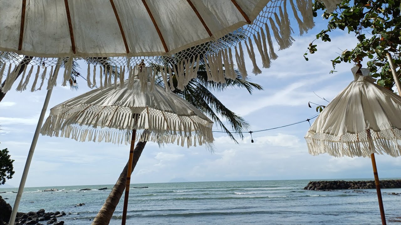 Review Kalani Beach Resto Pantai Anyer