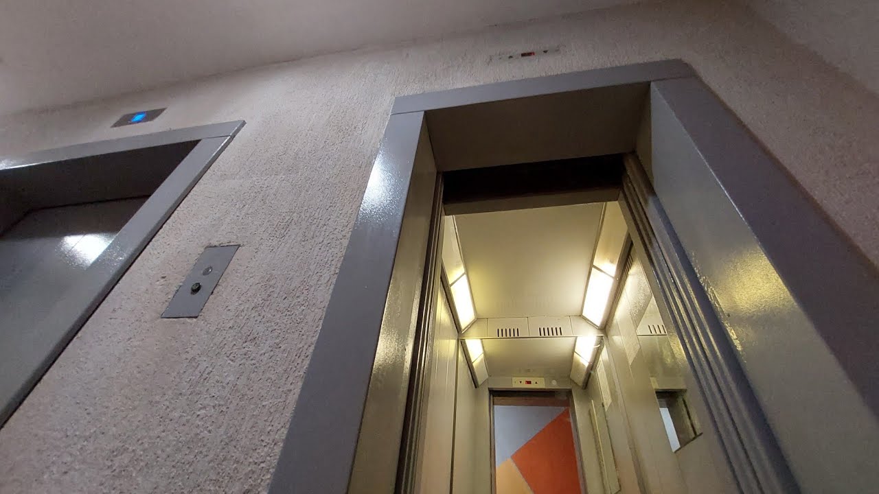 18 этажей! 2 лифта КМЗ 2008 г.в.! Домодедово, Советская 50 [П-11]