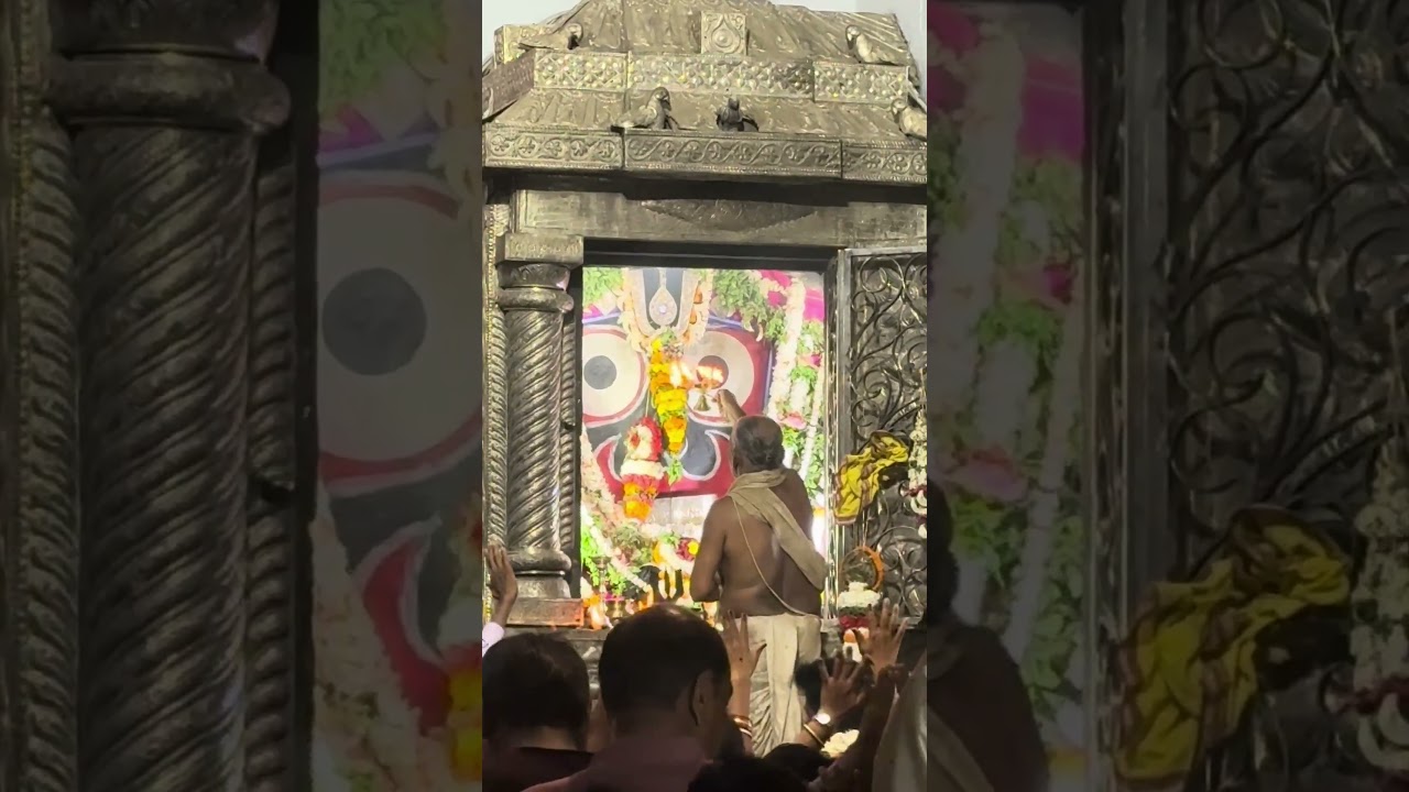 Today&rsquo;s Sandhya Alati Darshan 🙏 | Lord Jagannath Blessings ❤️ | Puri Sri Mandir
