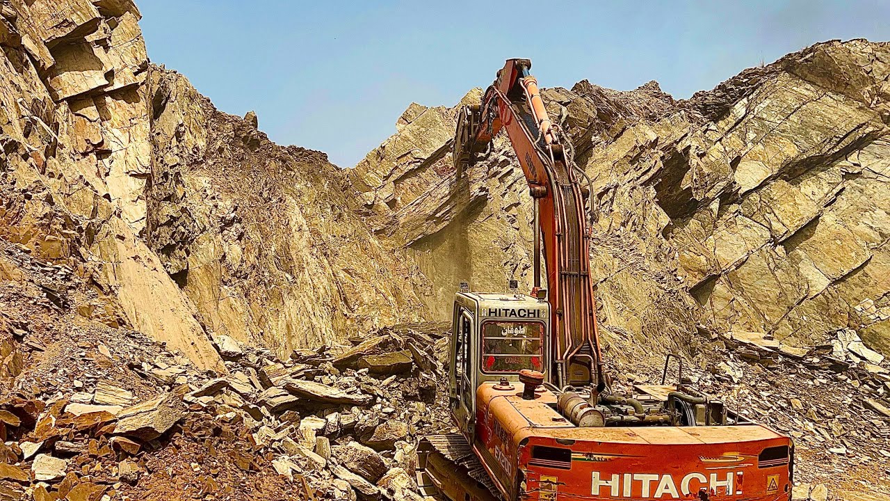 EXCAVATOR POWER: Can it Break Through the Hill?” #excavators #stonemachinery #jcb #jcbvideo #jcb3dx 