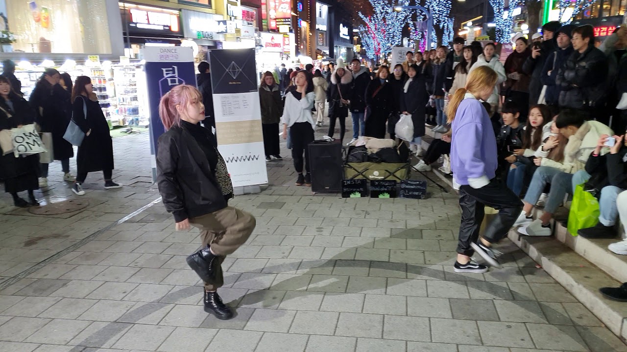 윈윈크루(WINWIN CREW)/ 벌써 12시(Gotta Go) - 청하(CHUNG HA) DANCE COVER HongDae(홍대) Busking(버스킹) 20200103