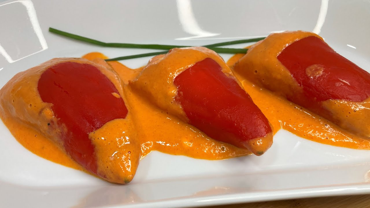 DELICIOSOS PIMIENTOS de piquillo RELLENOS DE BRANDADA de BACALAO