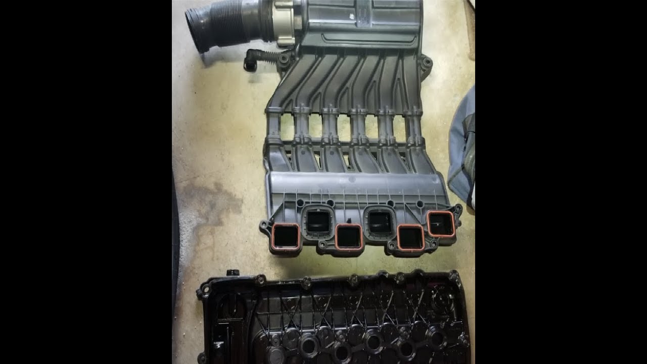 2012 Volkswagen Passat, 3.6L V6, Intake gaskets/valve cover gasket change. Works on the CC and Atlas