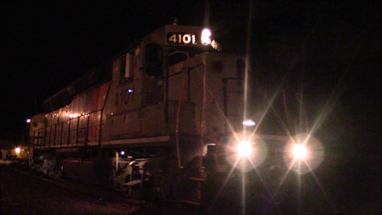 Full HD 60FPS: CNJ Geep Meets ALP-45! 4378 and 3361 in Bay Head with Horn Show from 4101 12/20/16