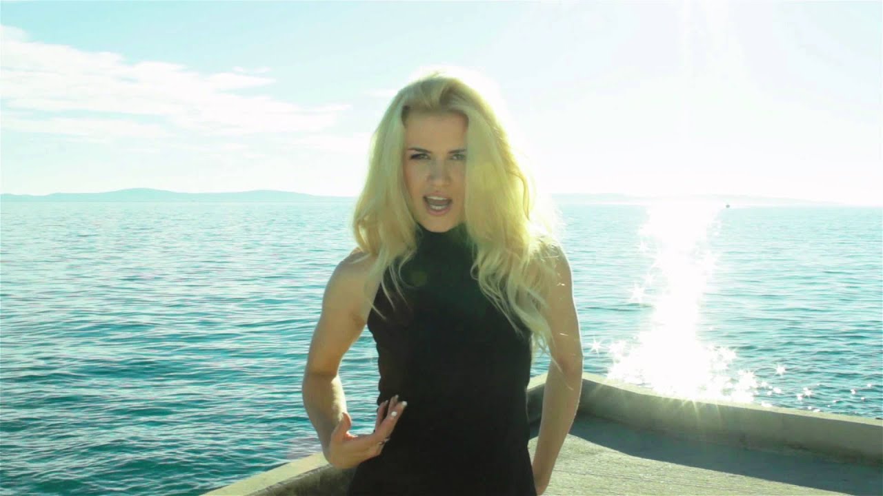 Andrea Harapin   Vje&scaron;tica - (OFFICIAL  VIDEO)  2015