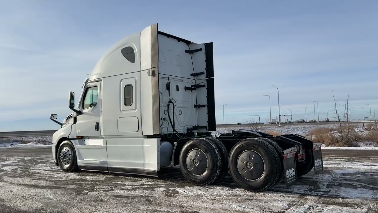 2023 FREIGHTLINER CASCADIA
