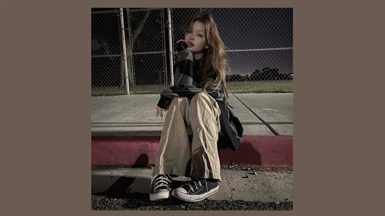 white tee - summer walker & NO1-NOAH (sped up)