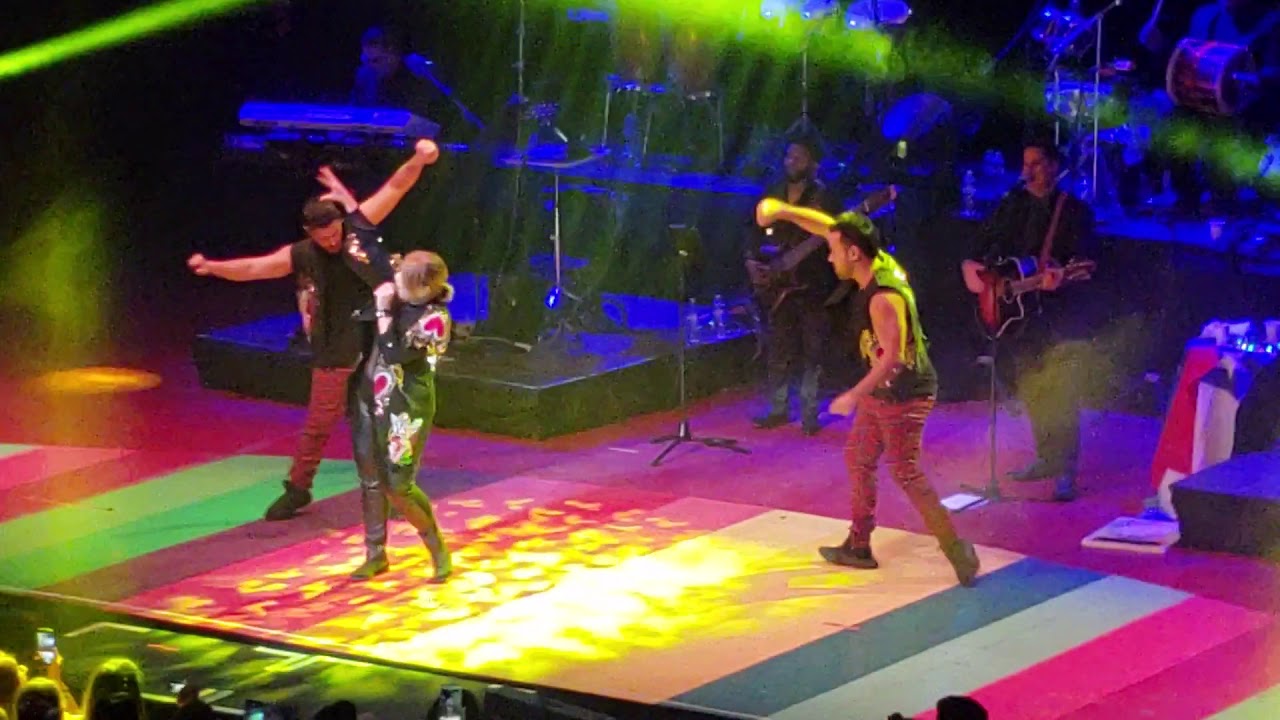 Olga Tañon   19  Todo lo que Sube Baja  En Vivo, Santiago de Chile 2018