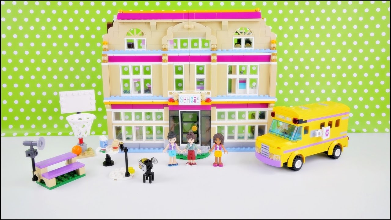 Szkoła Artystyczna w Heartlake - Budowanie klocków Lego Friends 41134