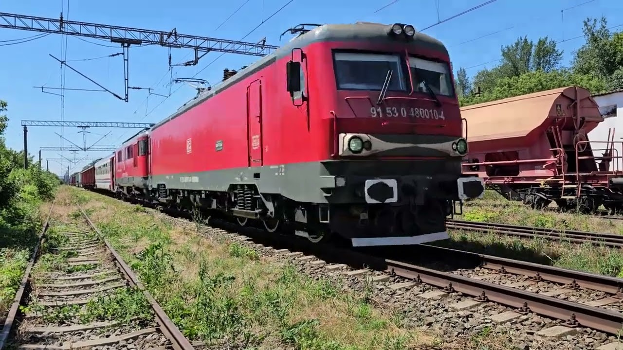 Tren de marfa DBCR trece prin Secuieni Roman ! 30.06.2024 Salutări colegilor !