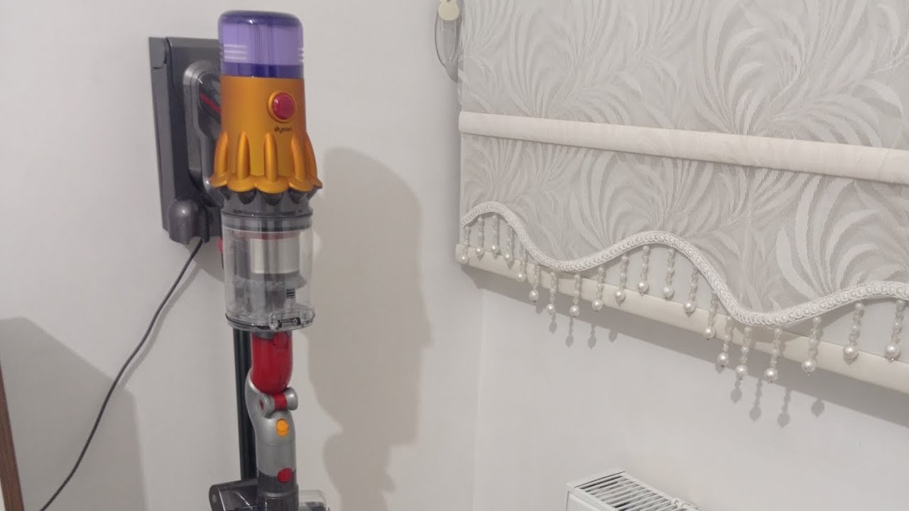 Dyson V12 duvara montaj yapma #dyson #dysonv12