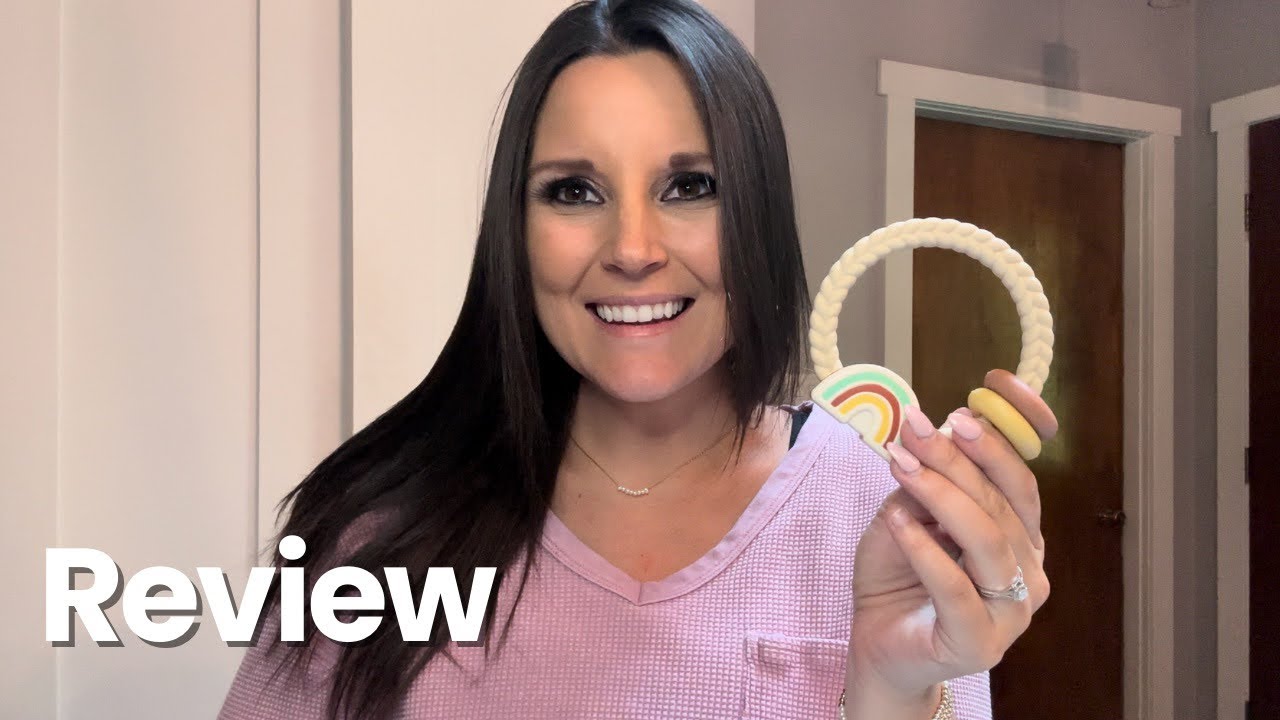 Itzy Ritzy Silicone Teether with Rattle