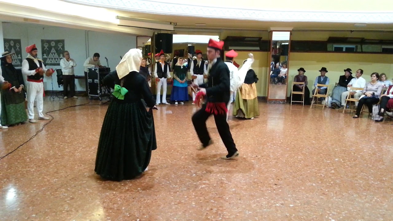 GRUP DE BALL 