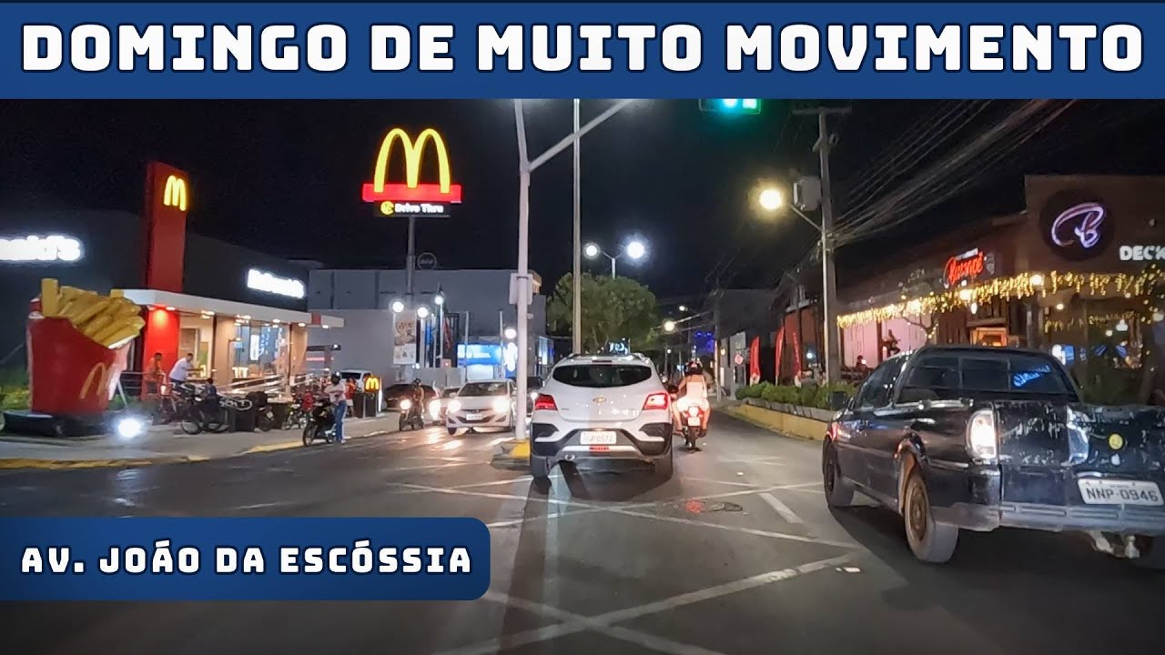 Domingo a noite na Avenida João da Escóssia