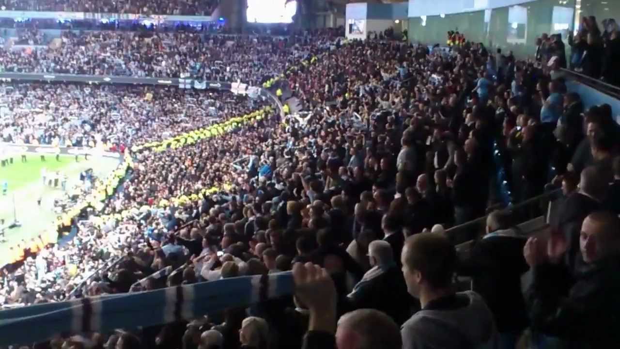 Manchester City - Manchester United: city fans celebrating after the game