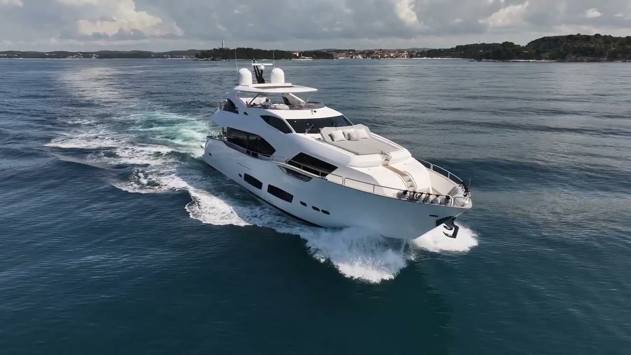 Big waves are happening! Enjoy the Sunseeker video! YachtWay.