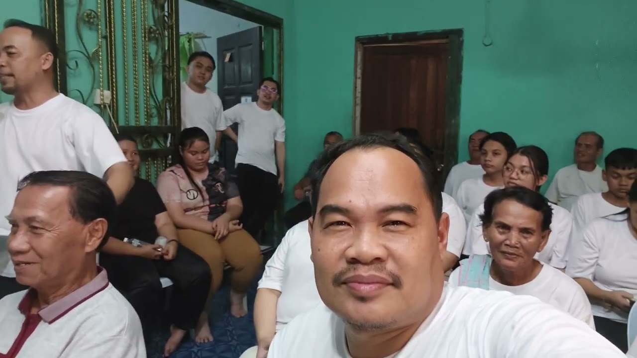 HARI NGINTU ENGGAU NGUBUR APAI PENUH ENGGAU PENGASIH
