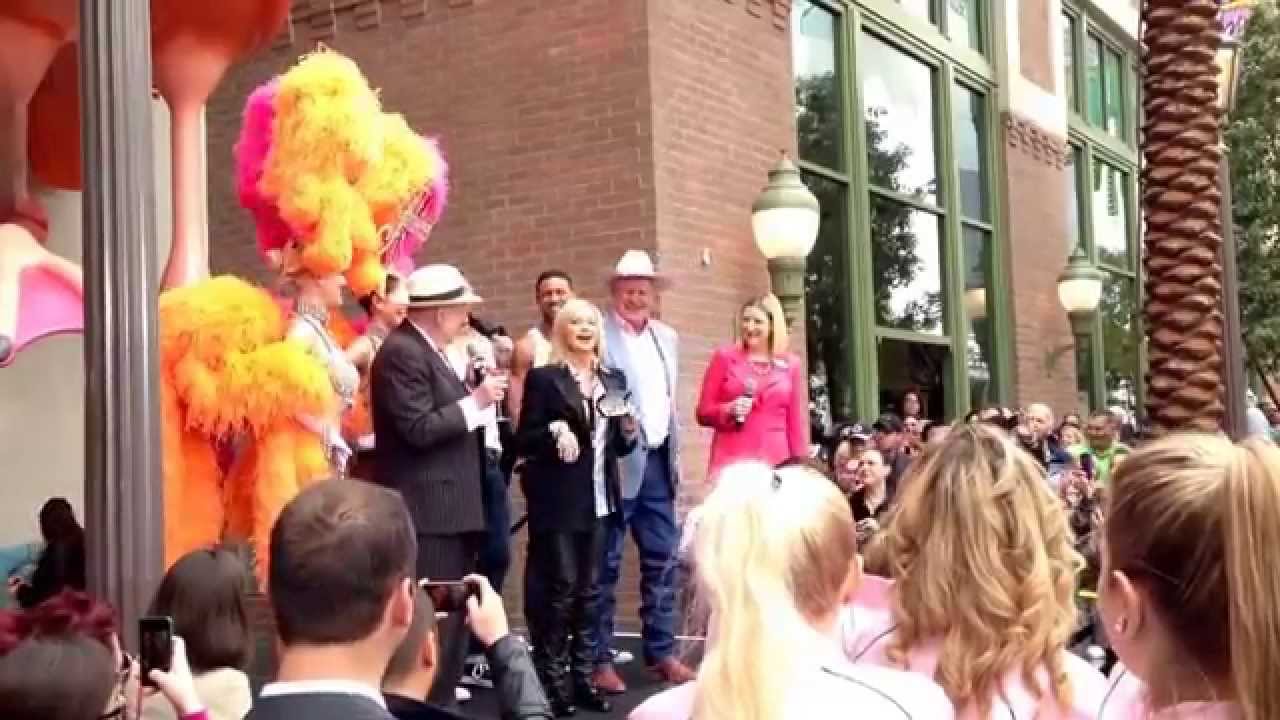 Olivia Newton John Arrives At Flamingo Las Vegas 2nd April 2014