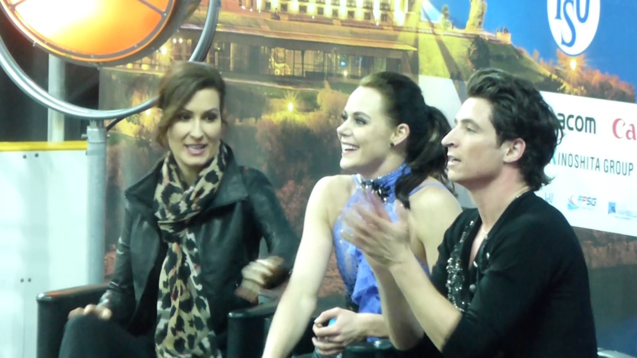 Tessa Virtue Scott MOIR FGP 2016 kiss and cry SD