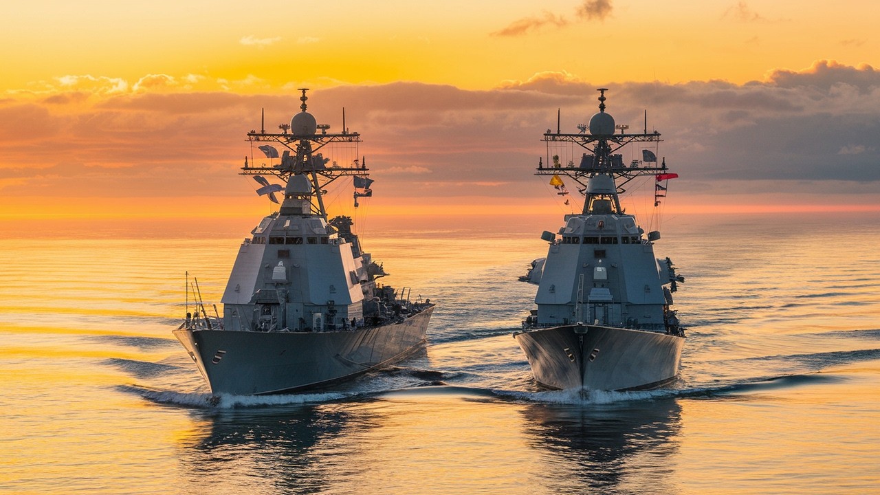 USS Zumwalt vs Chinese Type 055 - Which Destroyer Would Win?