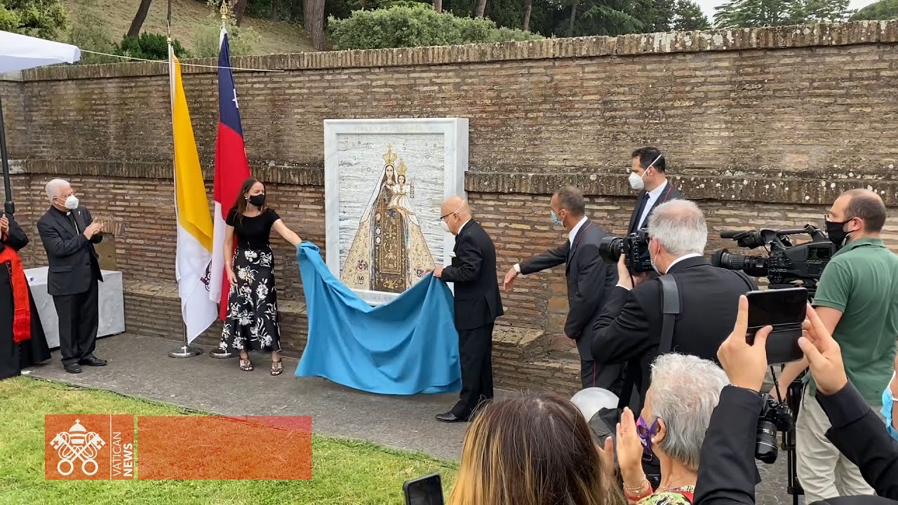 Chile regala mosaico de la Virgen del Carmen al Vaticano (24 de junio de 2021)