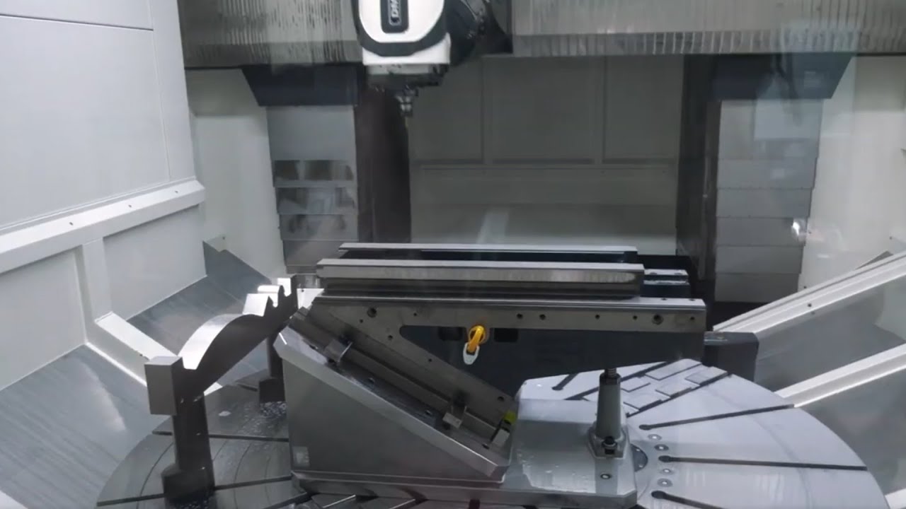 DMG MORI DMU 210 FD – Mill-turn portal machine with grinding technology integration