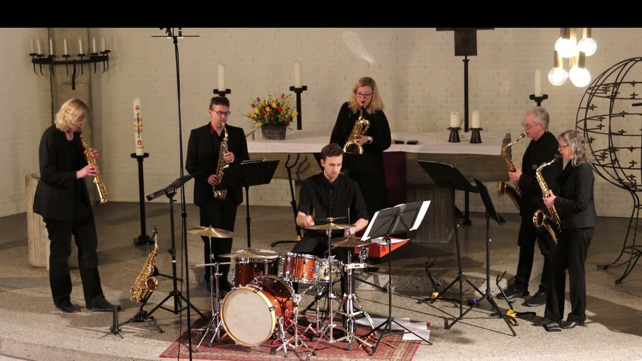 Satellite - Saxophonquintett QWAIN & Drums