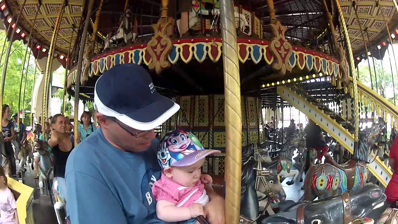 Gardaland - Giostra Cavalli  - Juli 2014 - Onride - Gopro Hero 2