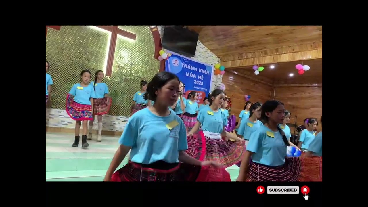Rooj txhawb saib chúng con cảm ơn chúa 
