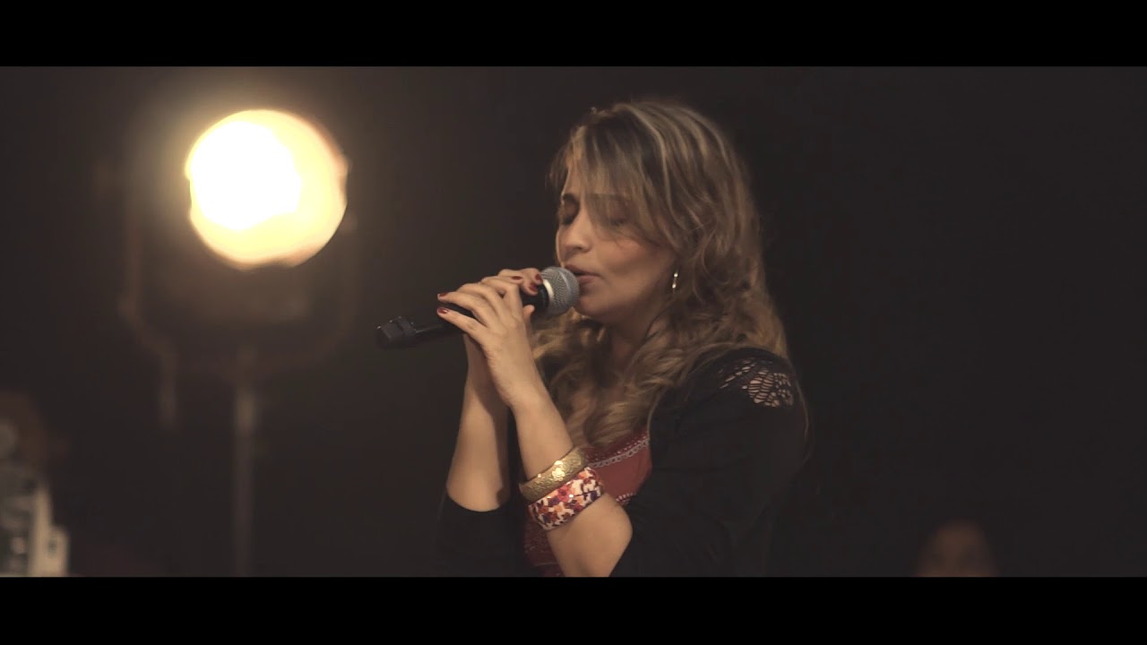 Julié - Mi Deleite (Video Oficial )