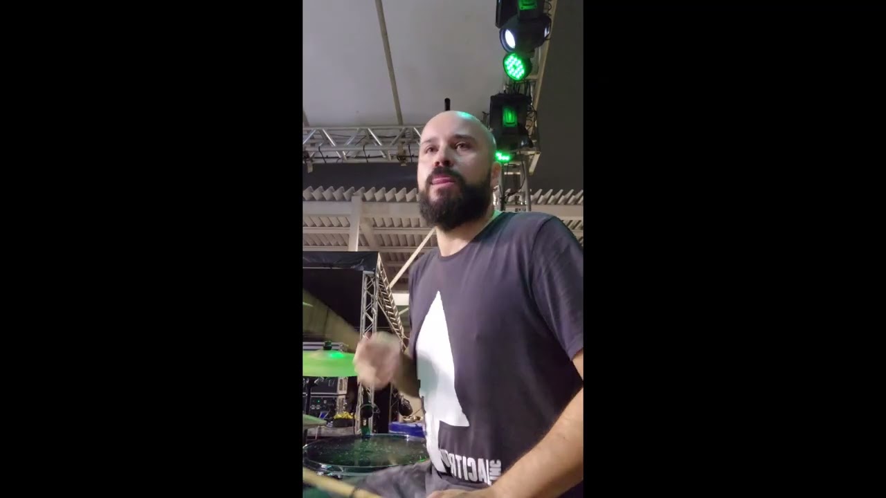 Livin&acute; On A Prayer - Bon Jovi (Cover)