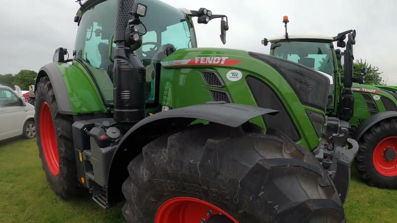 2025 Fendt 722 Vario Profi Plus 7.5 Litre 6-Cyl Diesel Tractor 223/243HP TR Machinery at Staffs 2024