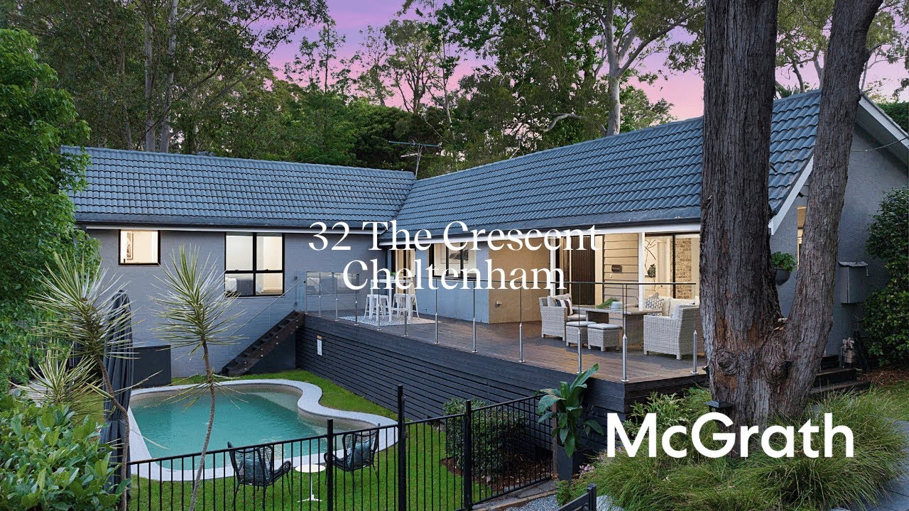 32 The Crescent, Cheltenham
