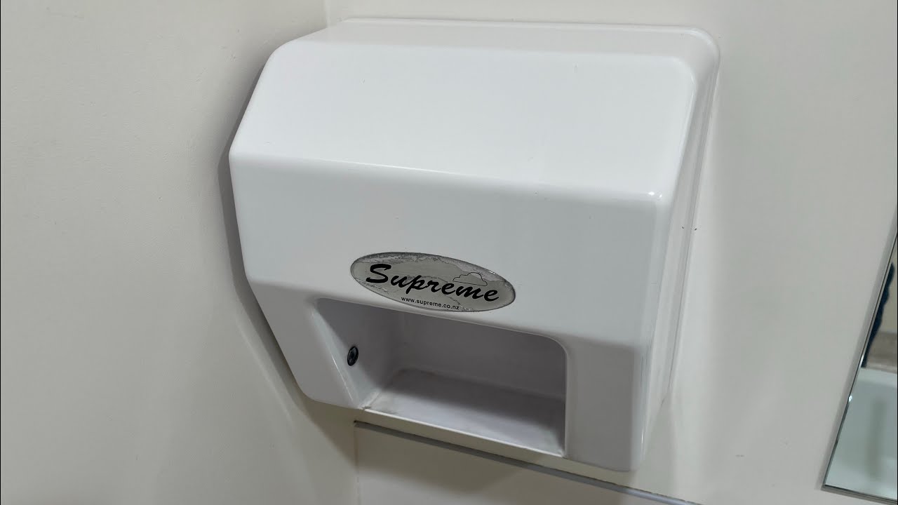 Early 2010’s Supreme BA101 Hand Dryer at Rotorua Hospital, Rotorua