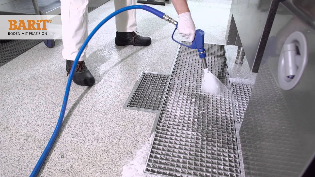 Desinfektion und Reinigung fugenloser Grossküchenböden für HACCP