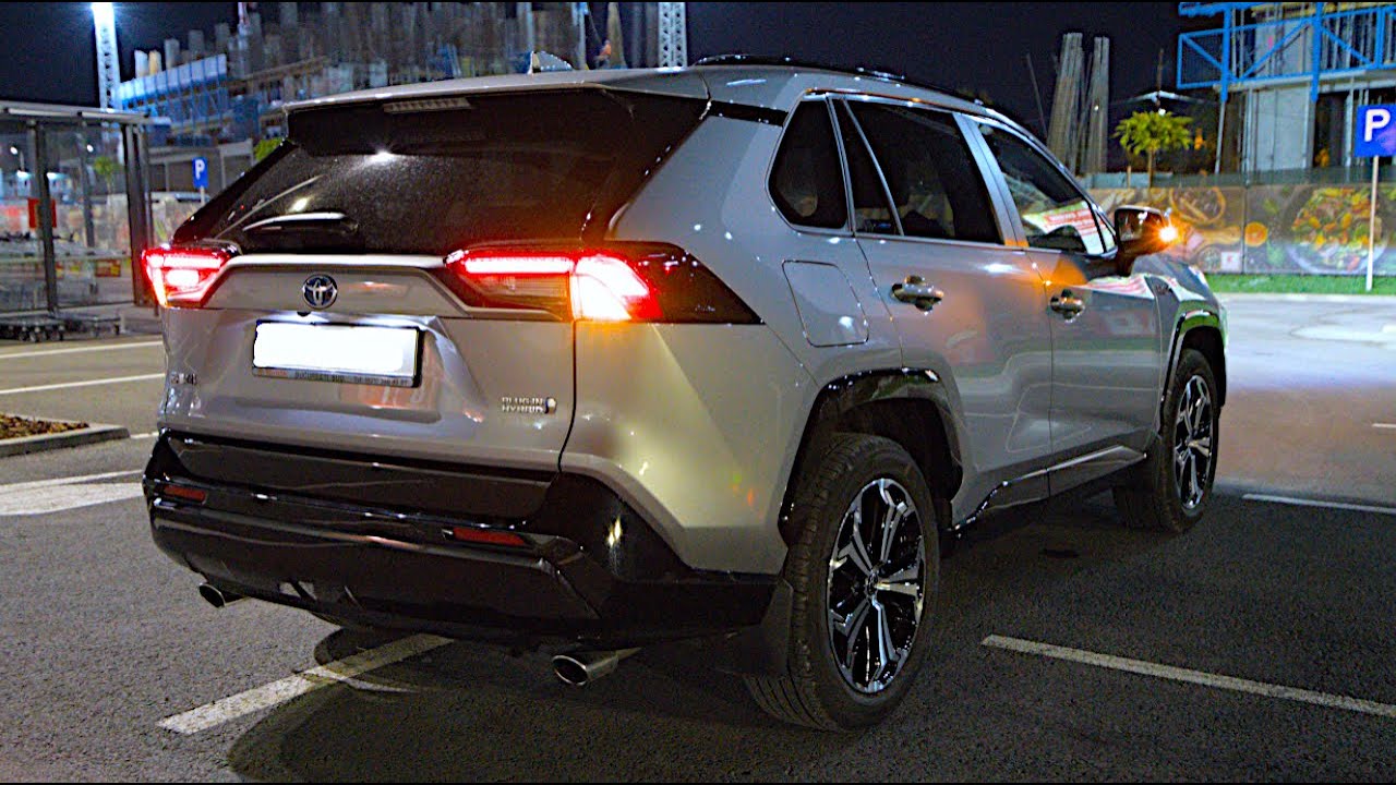 New Toyota RAV4 Facelift Night Lights Interior Exterior 2024