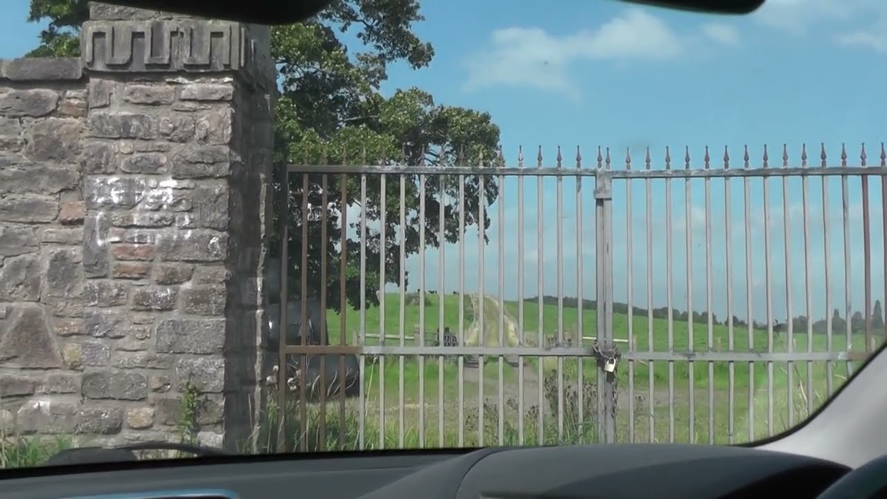 Great Road Gate at Palace Wall, Armagh