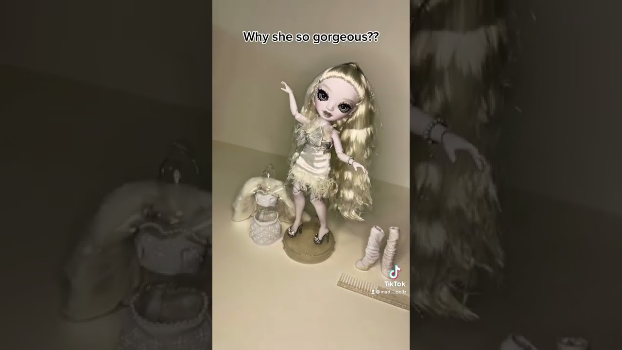 SHADOW HIGH NATASHA ZIMA DOLL