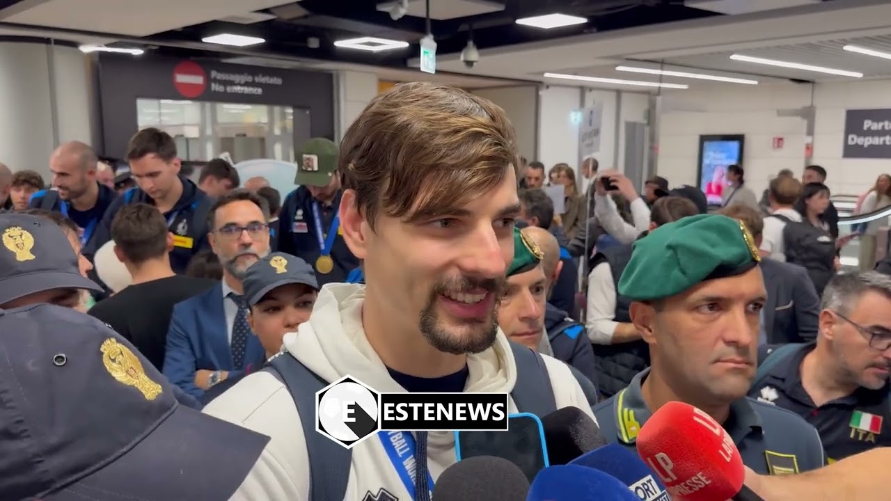 Italvolley Campione del Mondo, il ritorno in patria. L'emozione di Giannelli: 