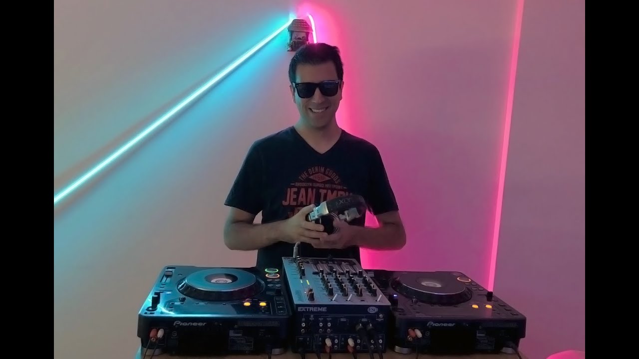 The Best House, Techno Mix  with Pioneer CDJ-1000 MK3