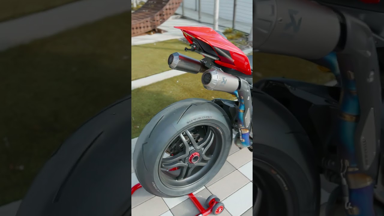 INCREDIBLE! DUCATI PANIGALE V4R