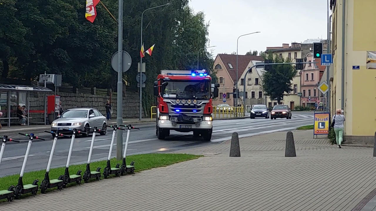 Pożar śmietnika w Galerii Nowy Rynek | Dojazd na miejsce 341[D]21 Scania JRG 1 Jelenia Góra