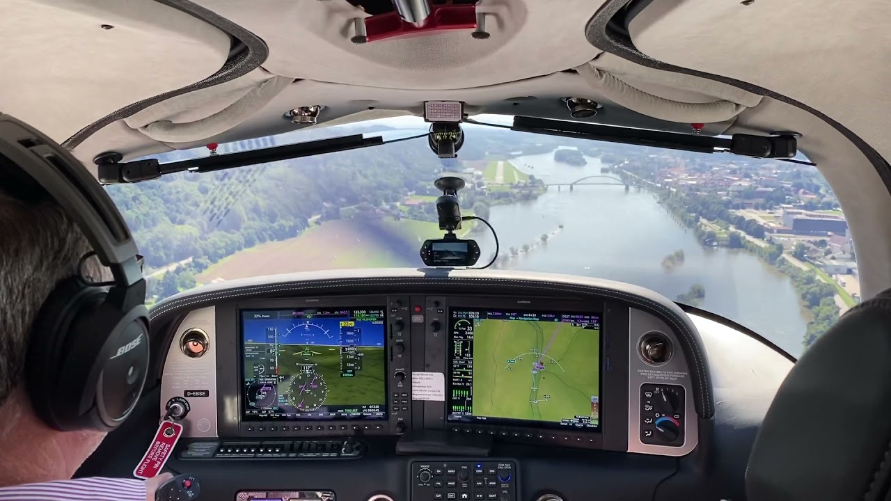 Cirrus SR22 Turbo G6 | Landing RWY12 at Vilshofen (EDMV) #landing #cirrus #sr22t